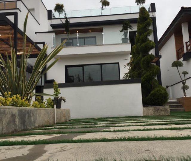 فروش ویلا شهرکی مدرن در رویان