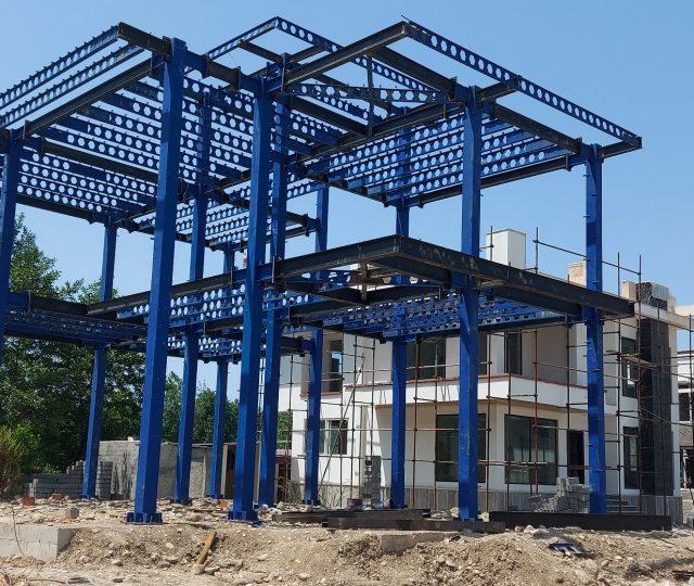طراحی و اجرای اسکلت فولادی در شمال