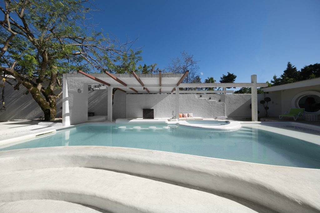 پیمانکار ساخت ویلا استخر در نوشهر