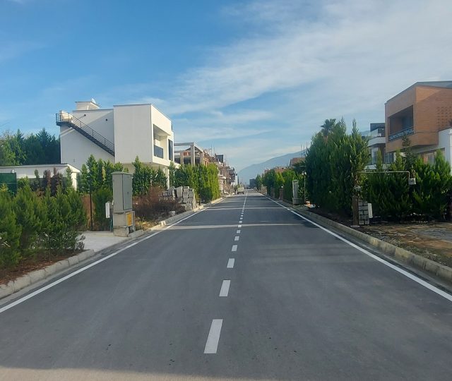 فروش ویلا با استخر روف در نوشهر