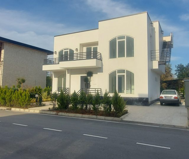 فروش ویلا زیرقیمت در شمال شهرک نارون