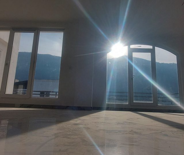 فروش ویلا زیرقیمت در شمال شهرک نارون