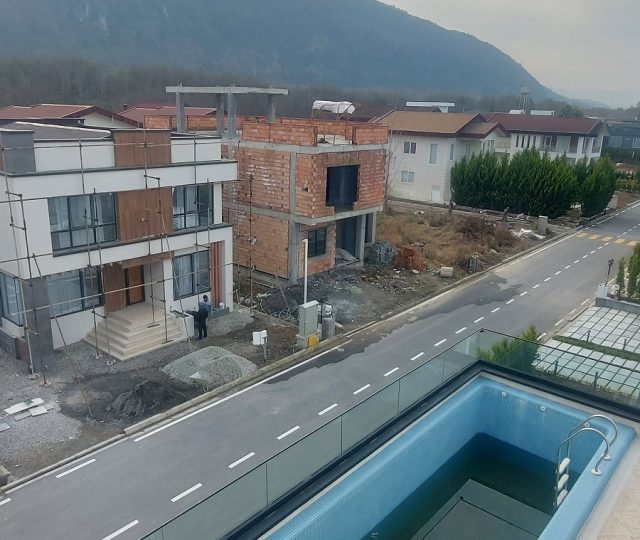 فروش ویلا با استخر روف در نوشهر