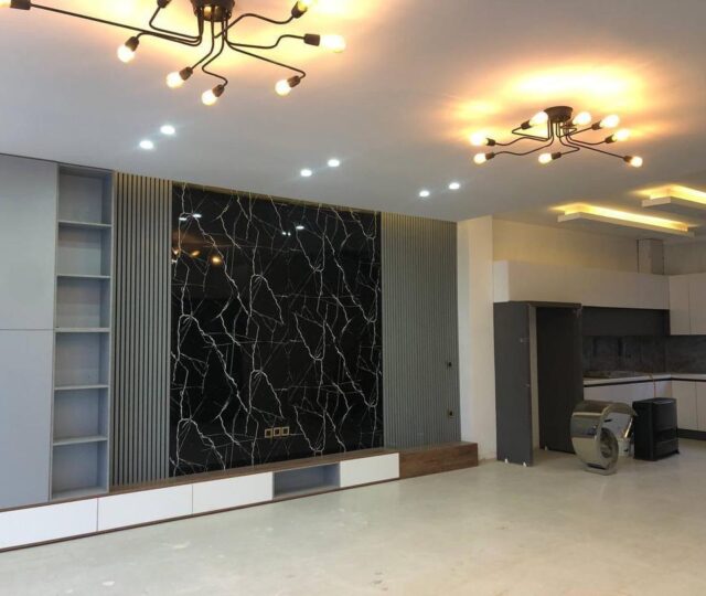 ویلا ۳۵۰ متری سه خواب در مجتمع با استخر و روف جنگلی